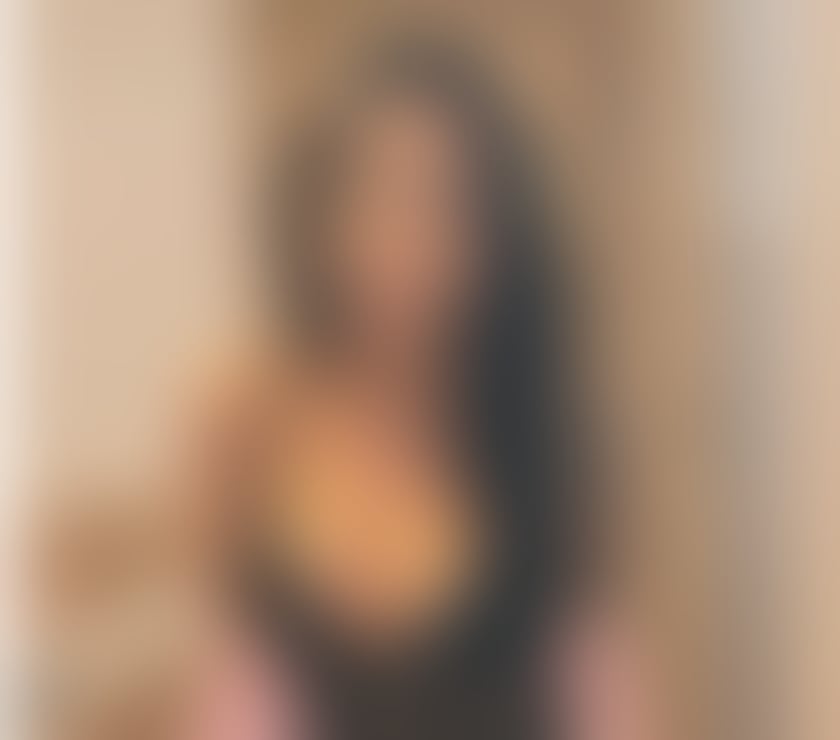 Escorts South East London Charlton - South East London - Photos for New in town Indian party girl .!