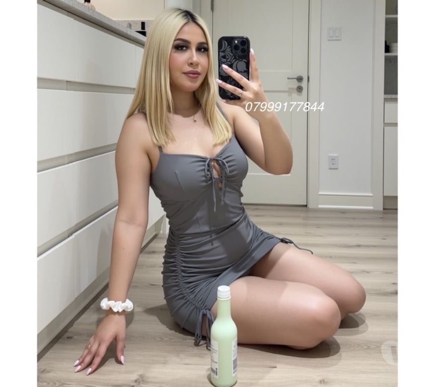 Escorts Dundee Dundee City Centre - Dundee - Photos for Gaby 19yrs Bombshell Party🥂Baby Face🍭Horny-OWO💦