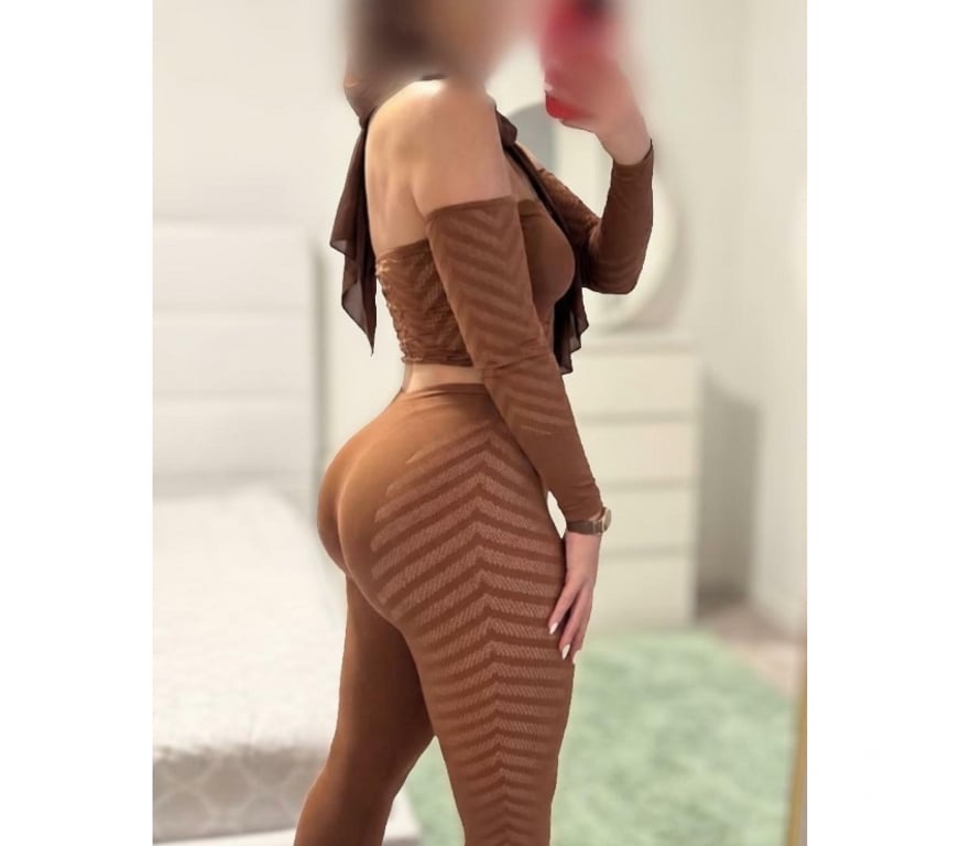 Escorts West Yorkshire Wakefield - Photos for British nikaabi outcalls