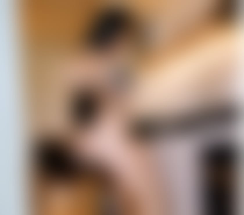 Escorts West Yorkshire Leeds - Photos for Luna, your new favorite Brazilian