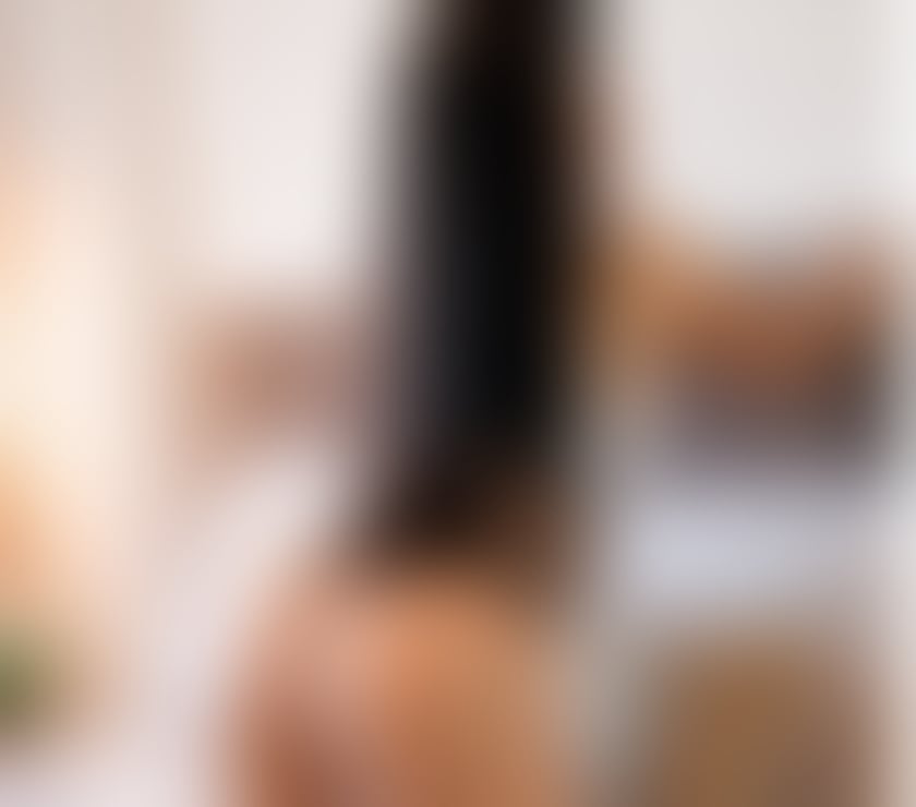 Escorts West Yorkshire Leeds - Photos for Luna, your new favorite Brazilian