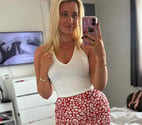 Hello guys I am a blonde girl for you