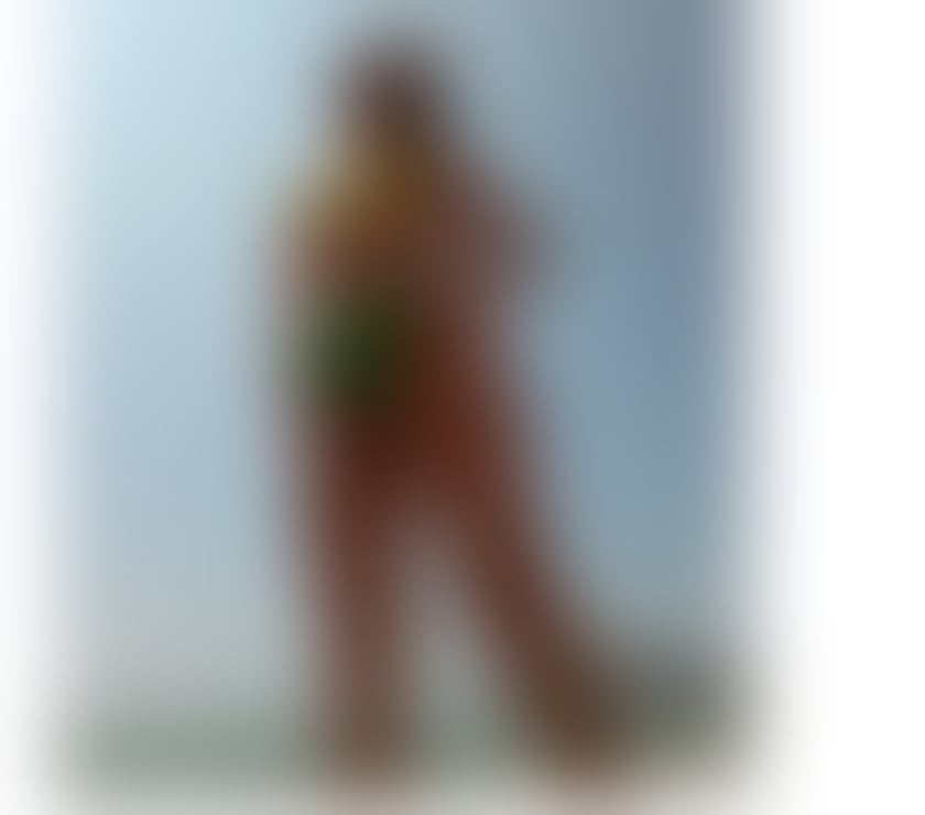 Escorts East Sussex Eastbourne - Photos for Petite Brazilian MILF 🇧🇷