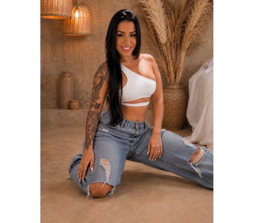Escorts Slough Slough Town Centre - Slough - Photos for THAYS🍀Pretty BRAZILIAN 🍀Best services🌹