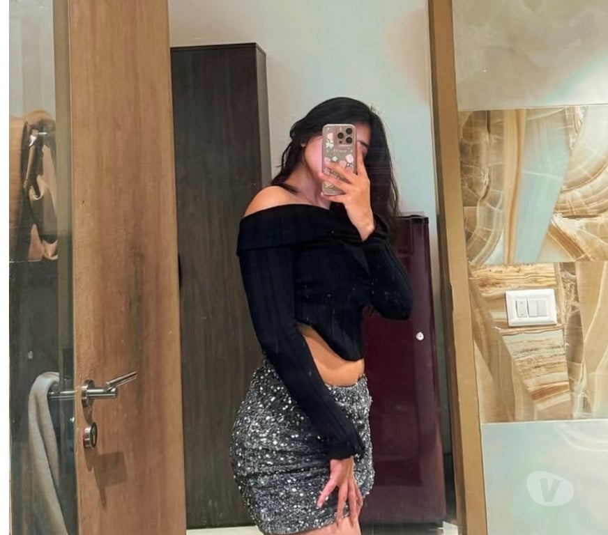 Escorts West Yorkshire Leeds - Photos for I am an Indian girl available in Leeds city centre