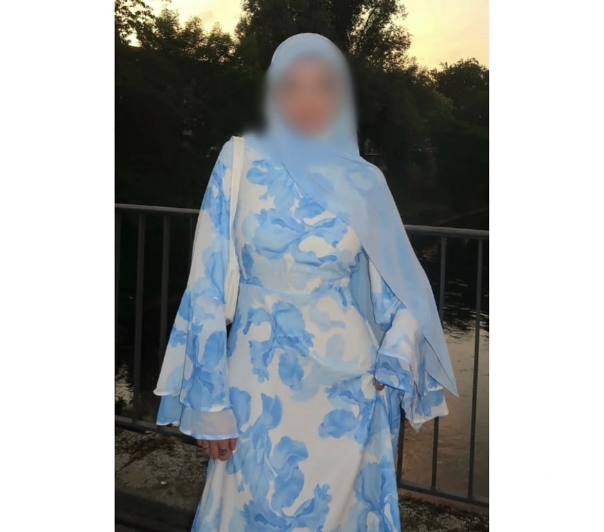 Escorts West Yorkshire Bradford - Photos for British Asian Nikaabi outcalls