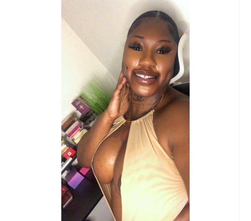 Escorts South East London Woolwich - South East London - Photos for 👩🏾🇬🇧Miss Thickems🇯🇲🍑💦Island Gyal