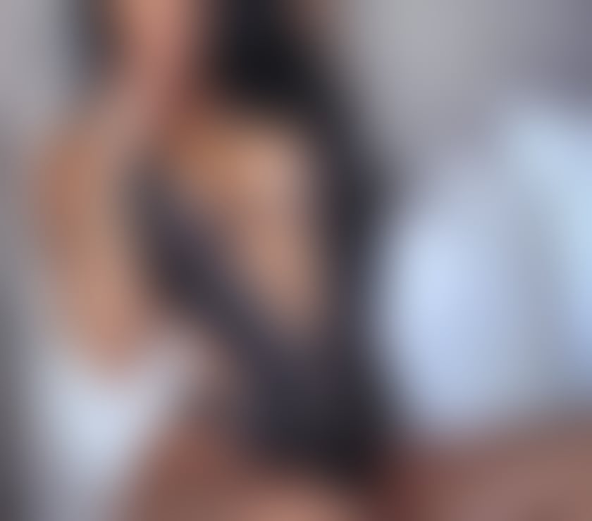 Escorts Hertfordshire St. Albans - Photos for Hi Carolina Girl Party