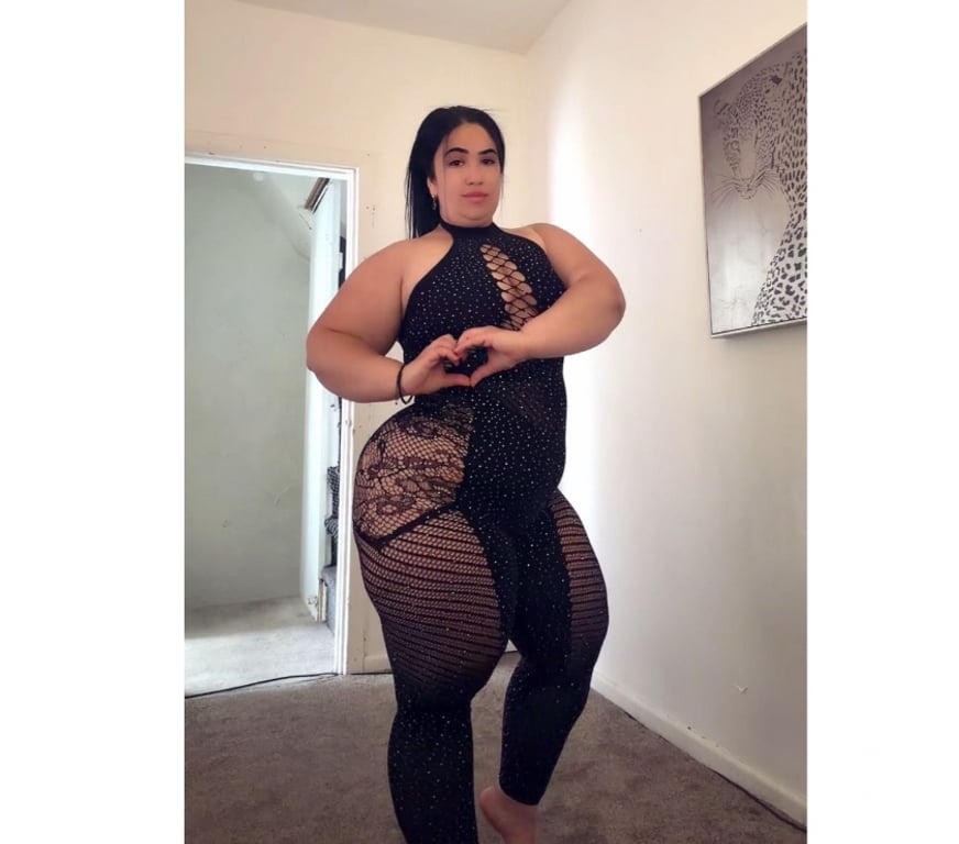 Escorts West Midlands Birmingham - Photos for 2 times 60£ full service curvy big ass Dreea best Bj
