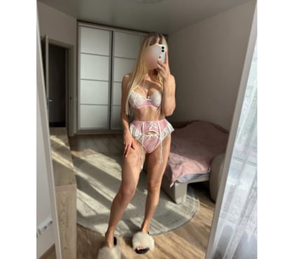  Escorts & Erotic Massage Cheltenham Town Centre Cheltenham - Photos for Sweet, Classy & Unforgettable Blonde