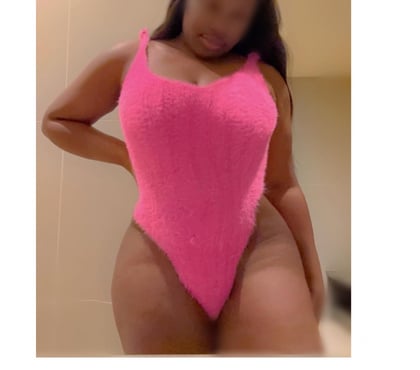 Escorts Canada Water Station South East London - Photos for DOUBLE TROUBLE DUO🔥 🍫😈 🍑 CANARY WHARF.