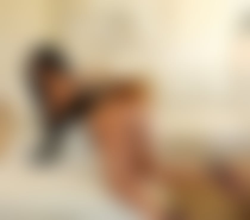 Escorts Kendray Barnsley - Photos for Elegant Brunette Lady