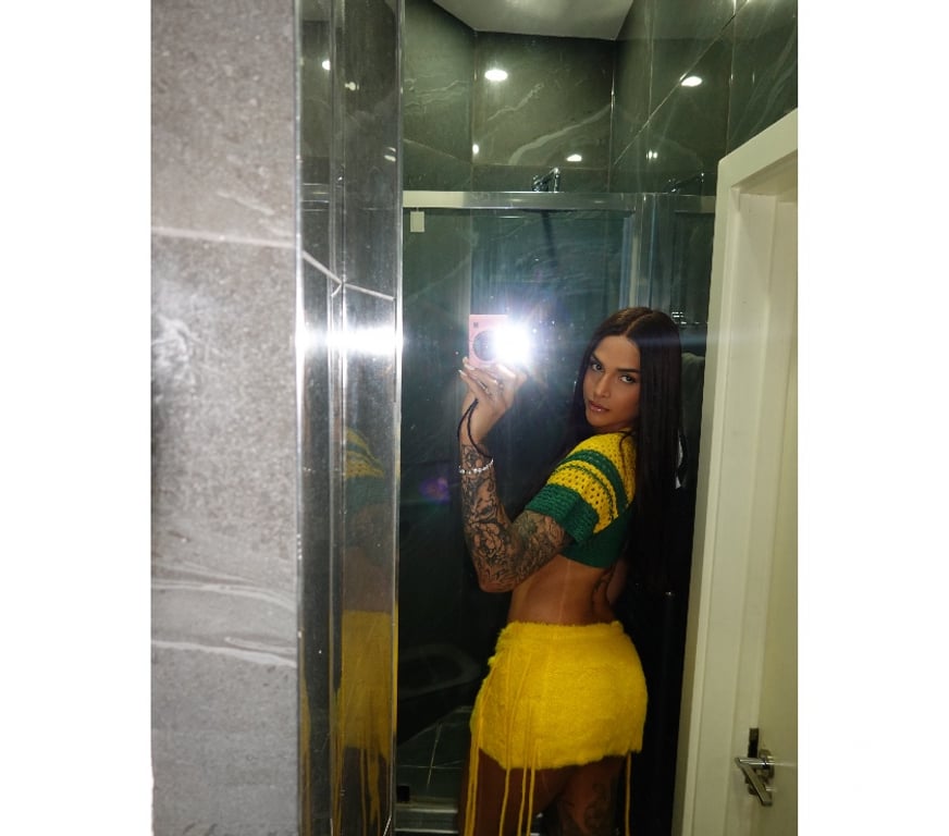 Trans Escorts Bristol Bristol City Centre - Bristol - Photos for Caroline stunning Brazilian trans girl 🇧🇷🍆💦