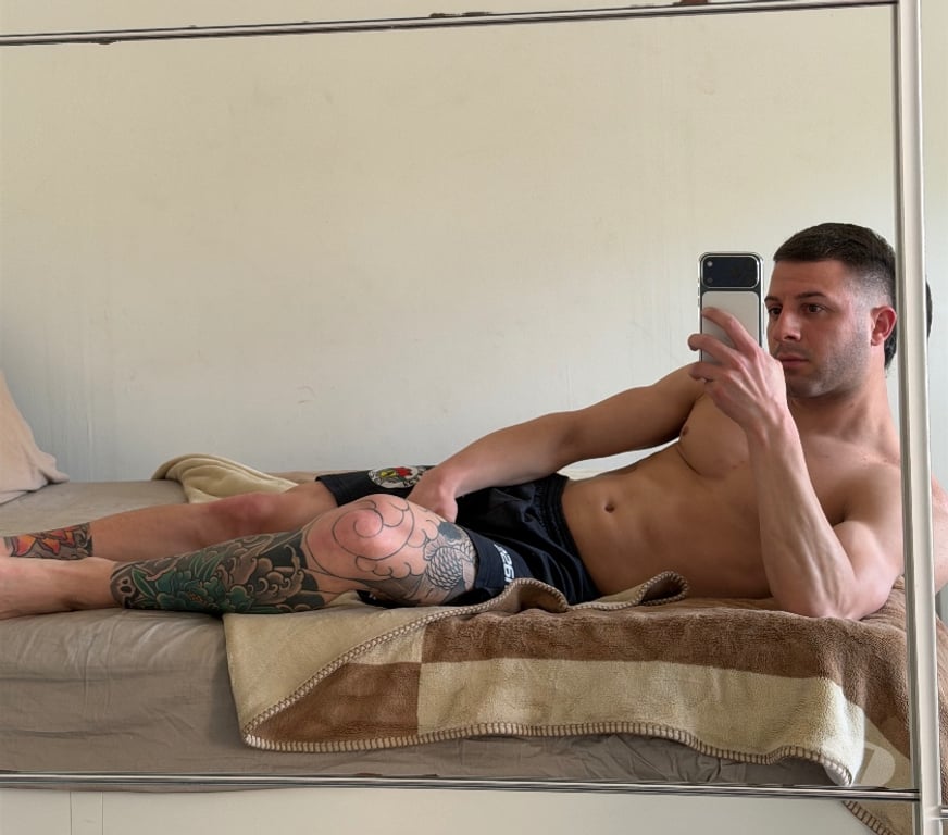  Gay massage Bristol Bristol City Centre - Bristol - Photos for Alessio Ragazzo Italiano 🇮🇹