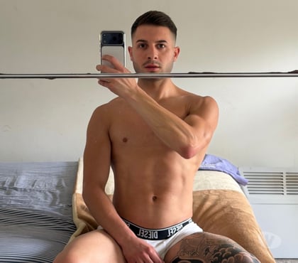 Photos for Alessio Ragazzo Italiano 🇮🇹