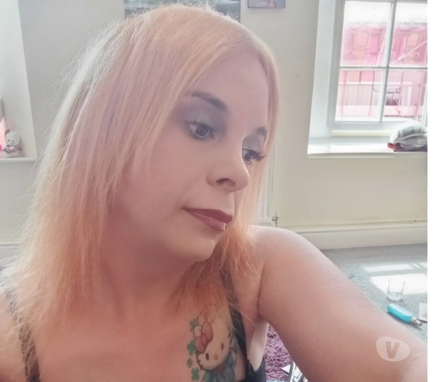 Trans Escorts West Yorkshire Leeds - Photos for Hot post op milf TS for you pleasure