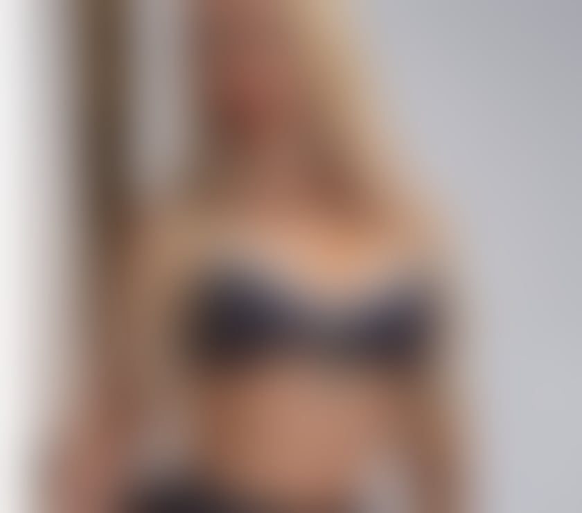 Escorts Dorset Bournemouth, Christchurch and Poole - Photos for Lucy Bombshell Party🥂New