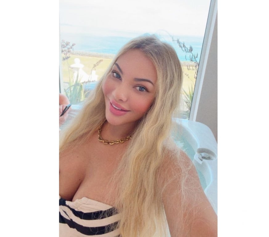 Escorts County Durham Stockton-on-Tees - Photos for Valentina Blonde🇧🇷 🍑 Stockton-on-Tees