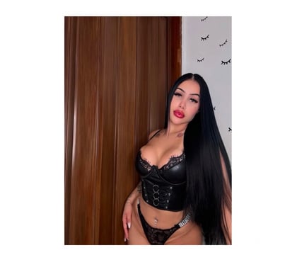 Escorts Guildford Town Centre Guildford - Photos for 🥰 new in town outcalls party😍