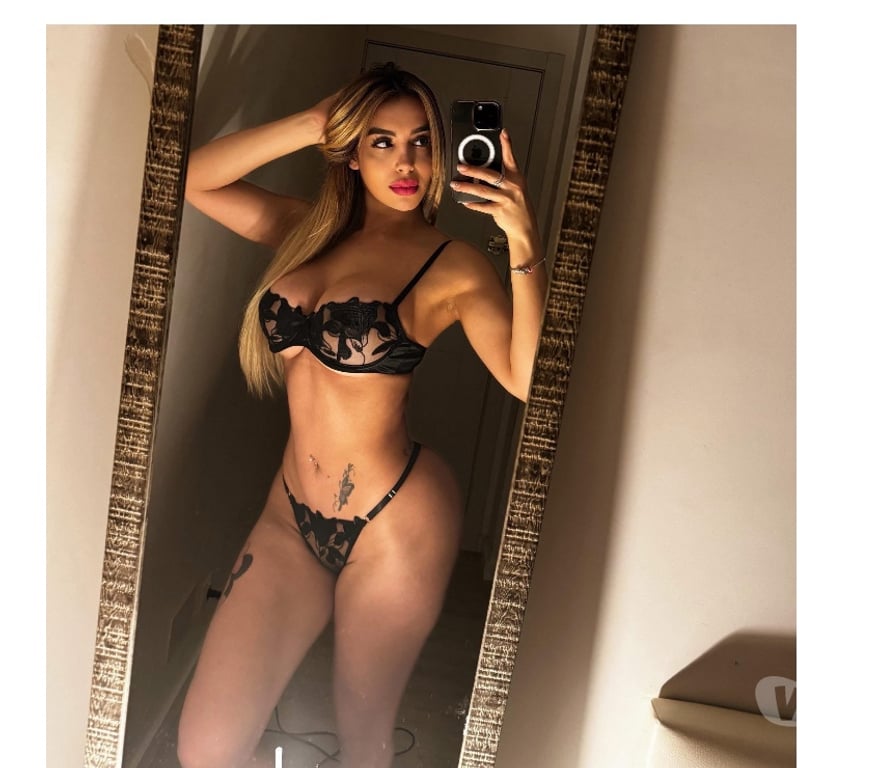 Escorts West Northamptonshire Northampton - West Northamptonshire - Photos for LARISSA 🌹🌹🌹🌹🌹🥂