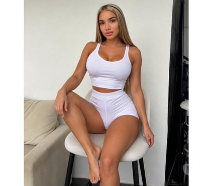 Escorts Aldgate East East London - Photos for NEW PETITE RUSSIAN GIRL IN ALDGATE-SWEET DARYA-FULL SERVICE