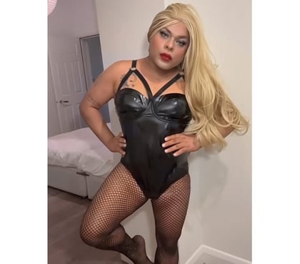 Transsexual Escorts Westcliff-on-Sea Southend-on-Sea - Photos for 🫅 TS THE BEST QUEEN👠 MISTRESS PLEASURE🔥