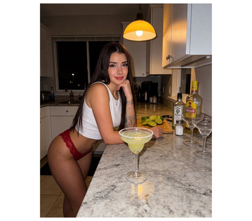 Escorts Peterborough Peterborough City Centre - Peterborough - Photos for 🇧🇷 Gorgeous Brazilian – Party Vibes Only 🥂