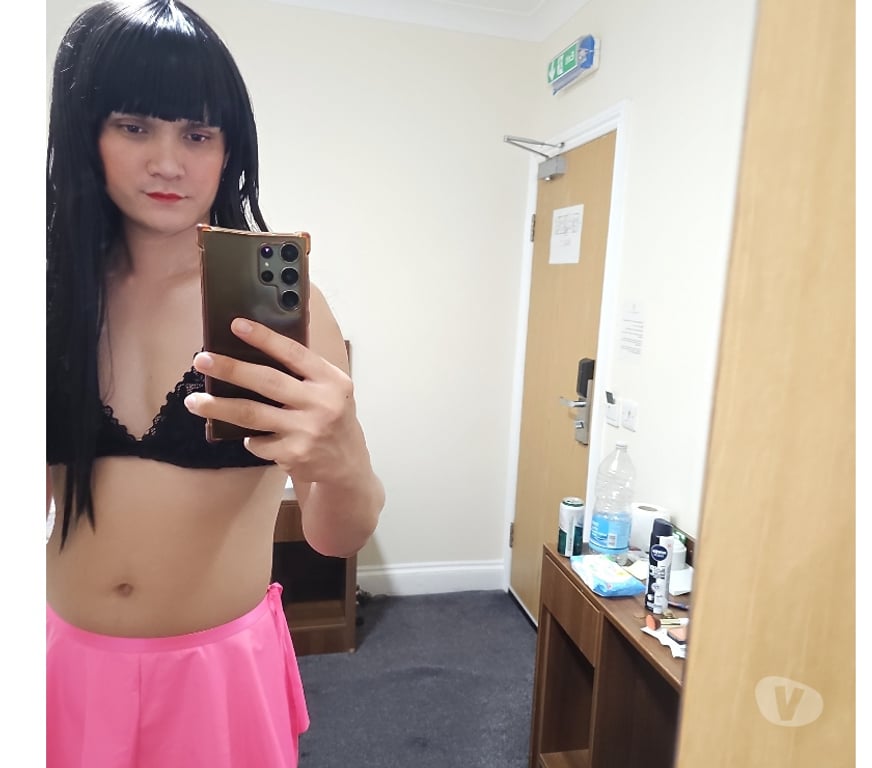 Trans Escorts Bedfordshire Luton - Photos for Thai femboy Massage 70£ In Luton town