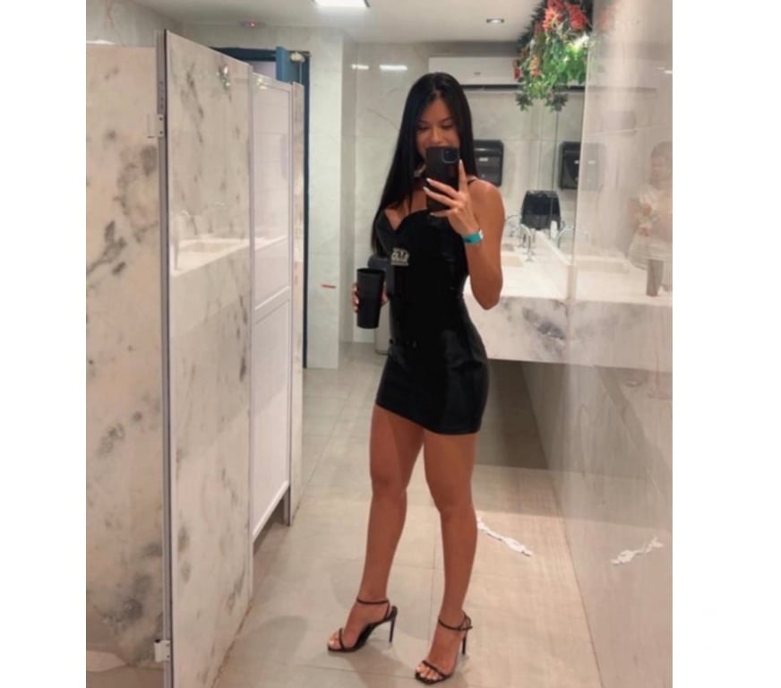 Escorts Cheshire East Crewe - Cheshire East - Photos for NEW- Brunette- Brazilian- Party 🇧🇷