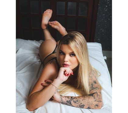  Escorts & Erotic Massage Reading Town Centre Reading - Photos for Hello love, i am Alice