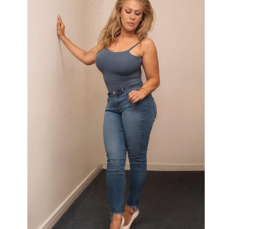 Escorts Devon Plymouth - Photos for HOT Fun Loving Latina Lola! 🎉PARTY🎉🫦