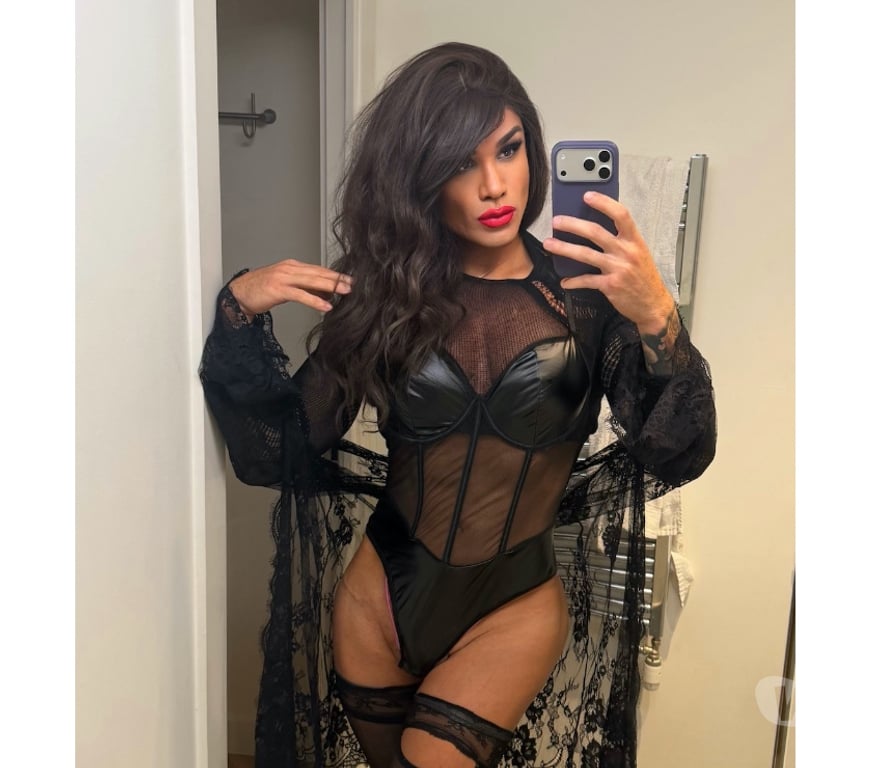 Trans Escorts East London Stratford - DLR Station - East London - Photos for 🔥🎉🥳 Latina TRANS P@rty 🎉 🥳🔥 BIG SURPRISE