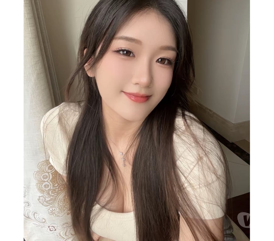 Escorts South West London Tooting - South West London - Photos for Vietnamese girl just arrived in England❤️❤️🌹