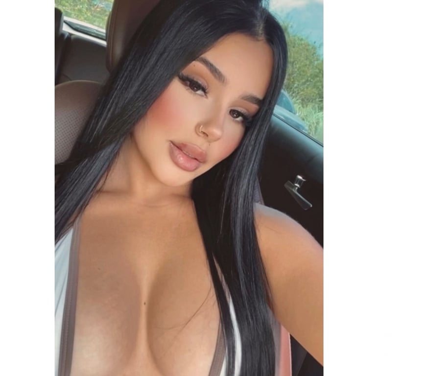 Escorts Peterborough Peterborough City Centre - Peterborough - Photos for Brunette with big breasts 🔥🇧🇷