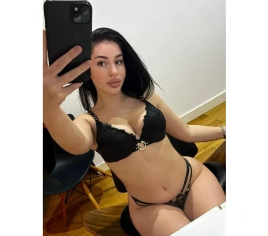 Escorts Shropshire Telford and Wrekin - Photos for ALEXA 🧡♥️ GOOD MASSAGE 🍆💦👅OWO PARTY