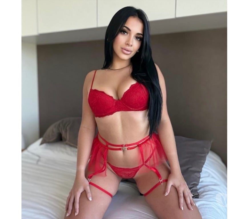 Escorts Slough Slough Town Centre - Slough - Photos for 24hr✅🥵😍New🍾party🍾girl INCALL🥵😍