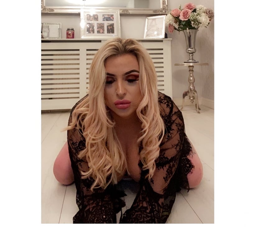 Trans Escorts West Yorkshire Leeds - Photos for Transgender Megan