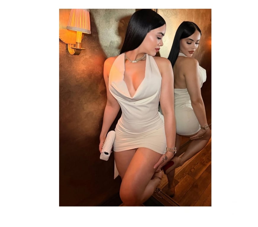 Escorts Buckinghamshire Milton Keynes - Photos for Loren is here, best services available.🍑💦🥳