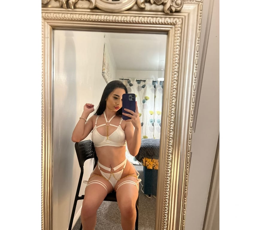Escorts Kent Maidstone - Photos for Adda✅️Fresh💞Genuine