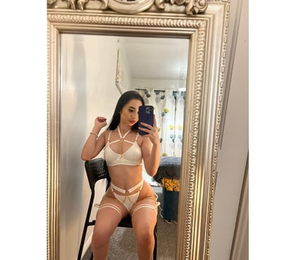  Escorts & Erotic Massage Bearsted Maidstone - Photos for Adda✅️Fresh💞Genuine