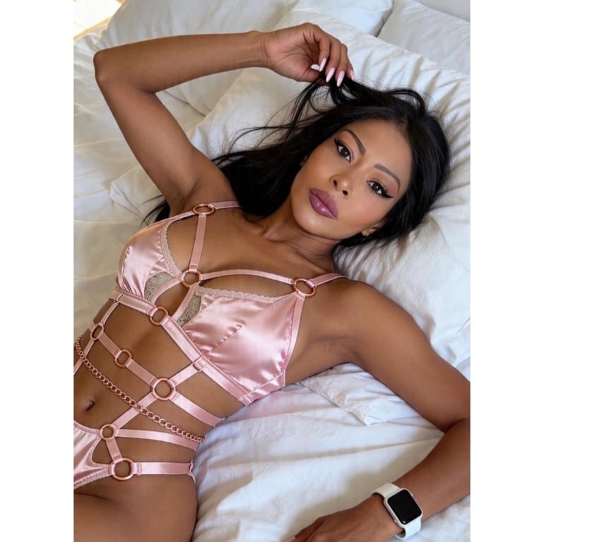 Escorts Kent Canterbury - Photos for Latina party girl🍾Party owo In Whistable