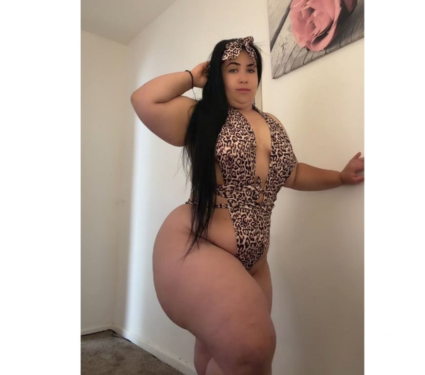 Escorts West Yorkshire Leeds - Photos for 💯BIG ASS CURVY OWO NEW HERE!!!! 🎉 PARTY
