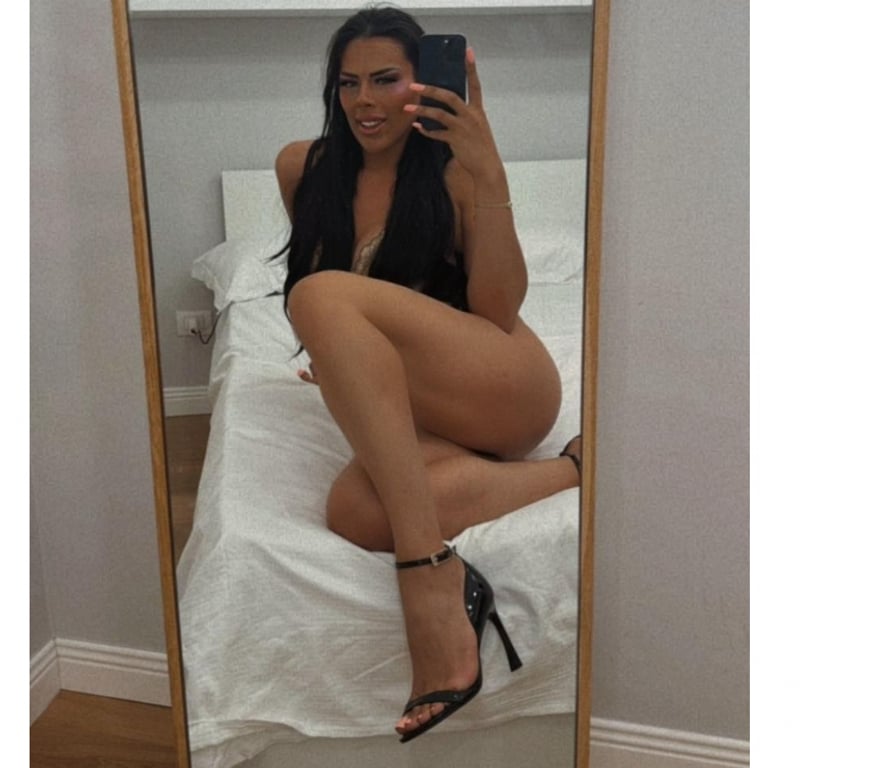 Escorts Staffordshire Stafford - Photos for TAYNA XL FiT 🇧🇷🥳