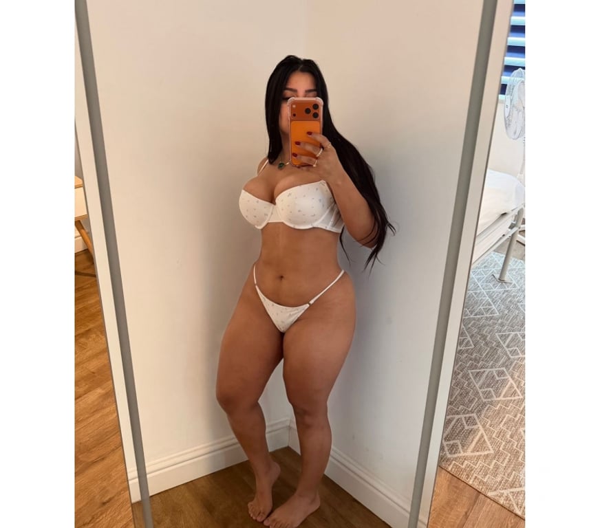 Escorts East London Leytonstone - East London - Photos for Carla BRAZILIAN 🇧🇷 NEW IN TOWN 🍑🍒🔥