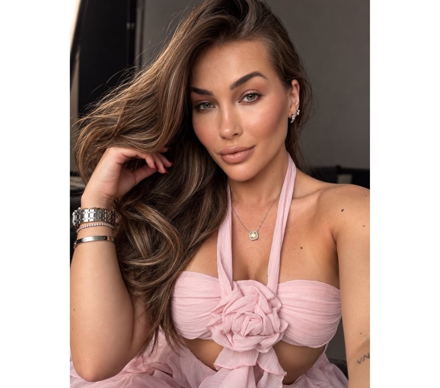Escorts South West London Nine Elms - South West London - Photos for HANNAH ⭐️ | GFE | PARTY GIRL ... HIGH CLASS