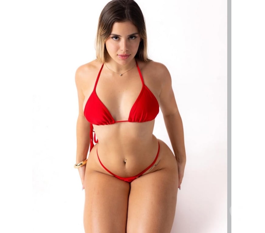 Escorts Staffordshire Stoke-on-Trent - Photos for Mia Sweet Young 🩷🍭🇧🇷