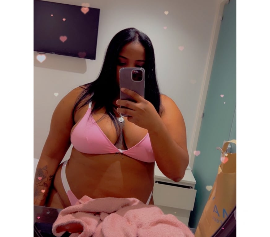 Escorts East London Forest Gate - East London - Photos for Big big Melissa🔥🔥🔥sexy girl🔥🩷party