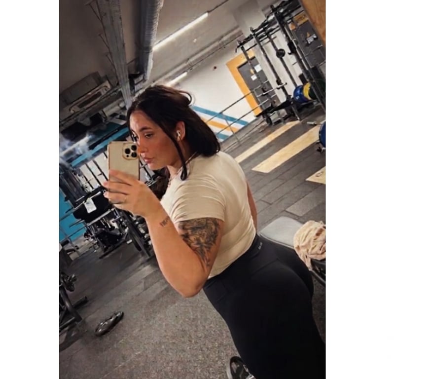 Escorts Reading Reading Town Centre - Reading - Photos for Letícia Curvys Party Girls 🔥🇧🇷