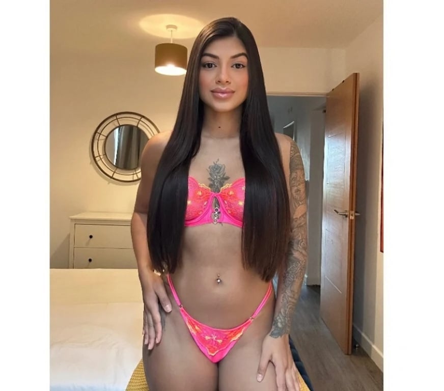Escorts South West London Sutton - Photos for 💋Anna party girls new in town Brazilian 🇧🇷