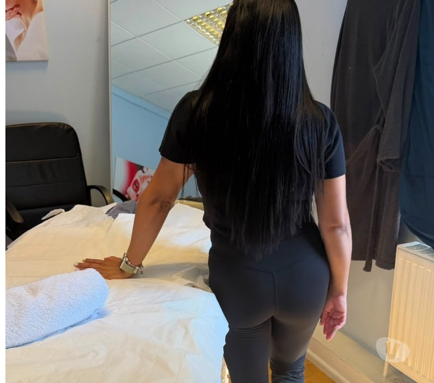 Escorts South West London Tooting Broadway Station - South West London - Photos for The best erotic Masseuse